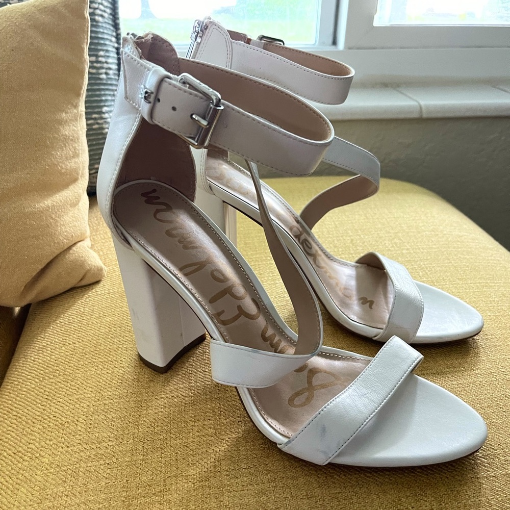 Womens high heels. Strappy 5” thick heel.